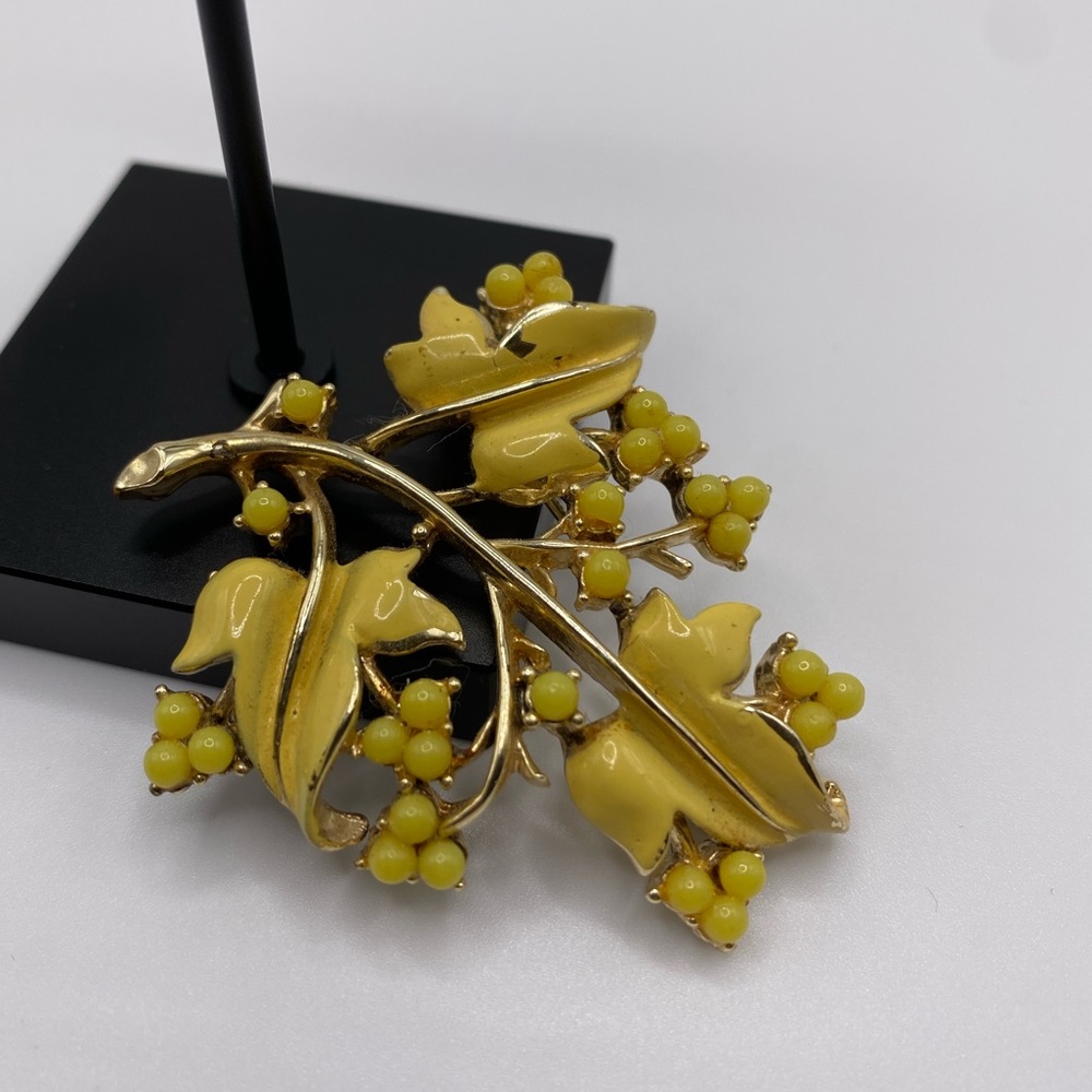 Vintage Yellow Flower Brooch